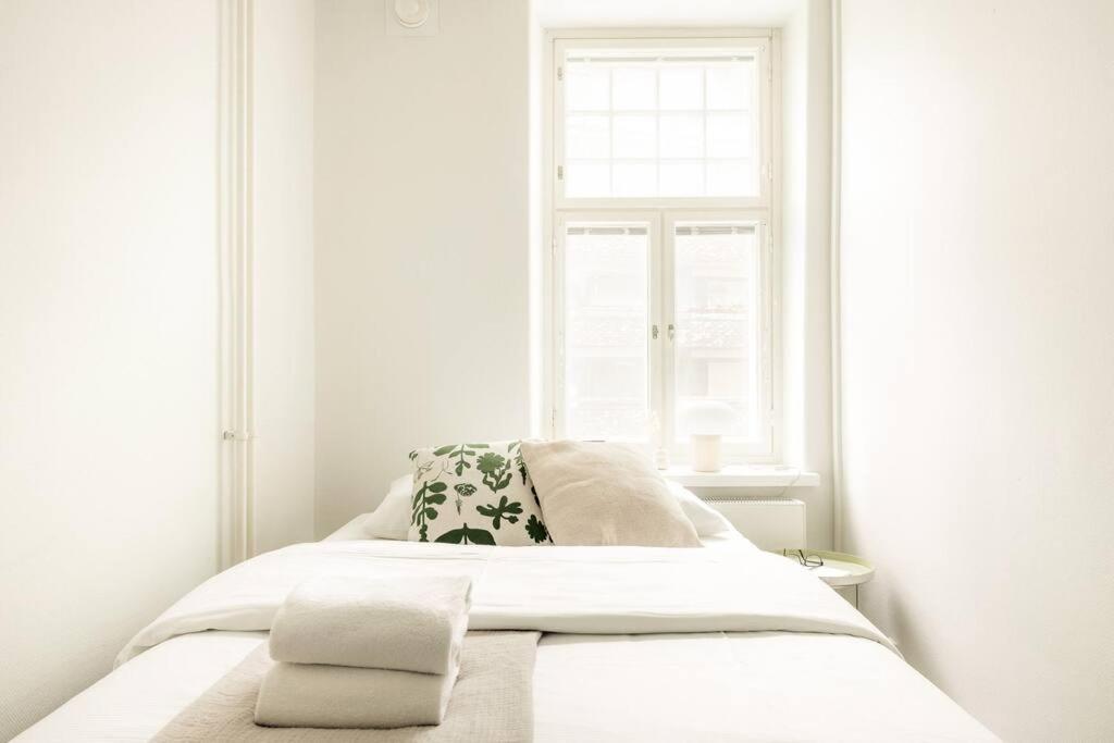 Downtown Light-Filled Retreat Apartment Helsinki Ngoại thất bức ảnh